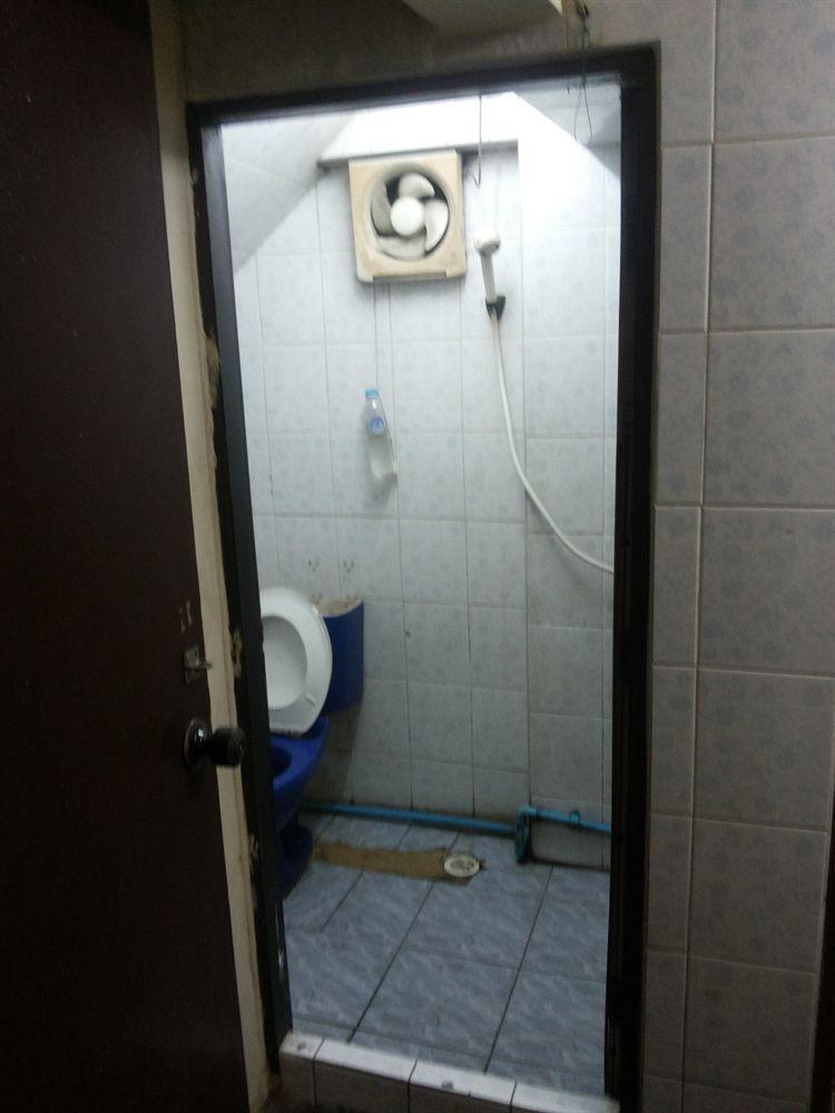 Oyo 938 Place Inn Bangkok Luaran gambar