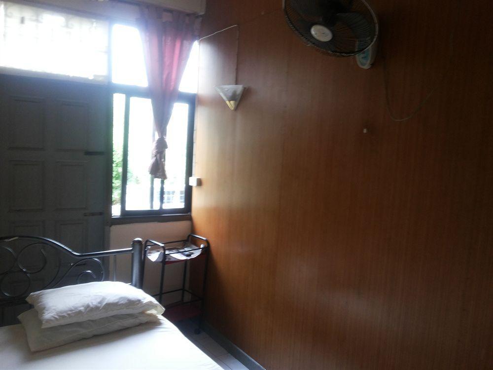 Oyo 938 Place Inn Bangkok Luaran gambar