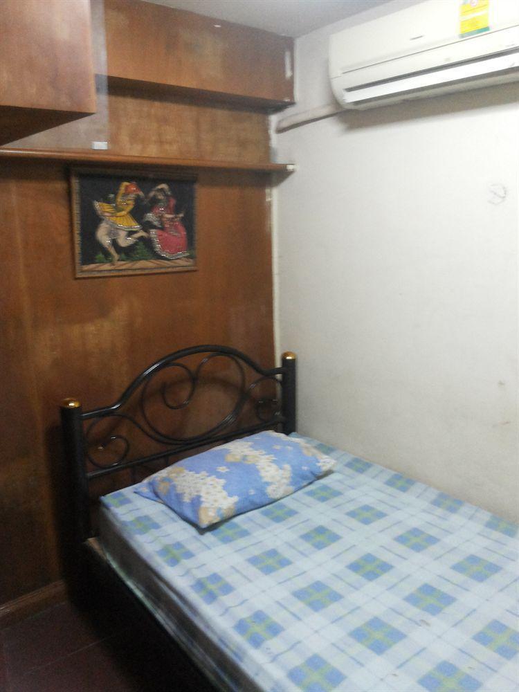 Oyo 938 Place Inn Bangkok Luaran gambar